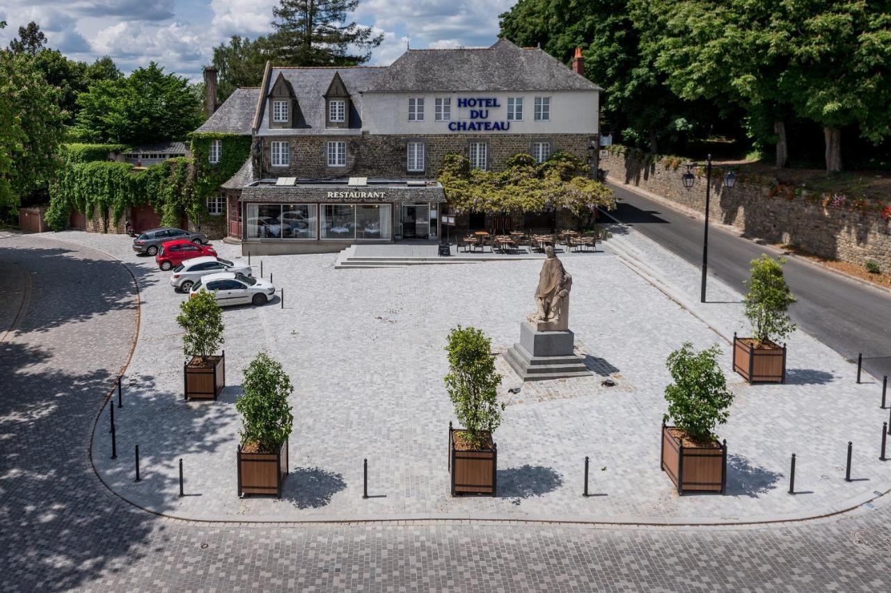 Logis Hotel Du Chateau Combourg Eksteriør bilde